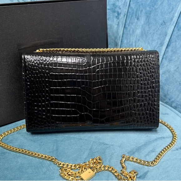 Yves Saint Laurent Black Croc-Embossed Leather Bag with Gold Chain - Picture 4 of 8